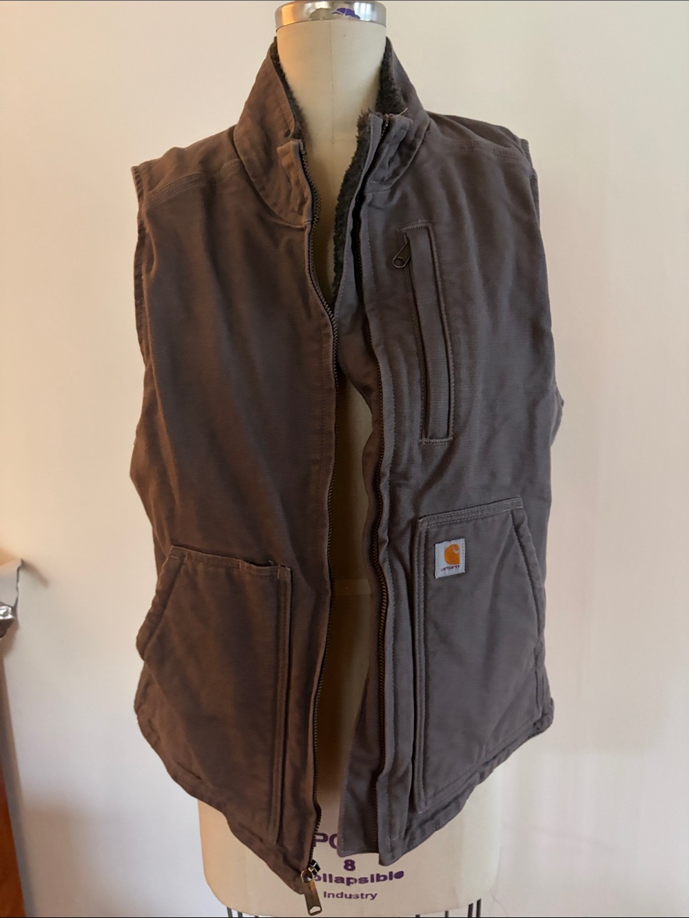 Carhartt Men’s Dark Brown Insulated Work Vest